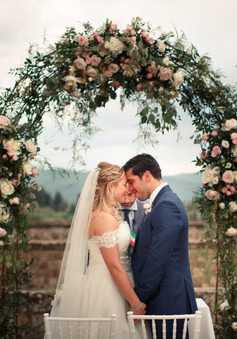 Floé Weddings Civil Wedding ceremony in Tuscany